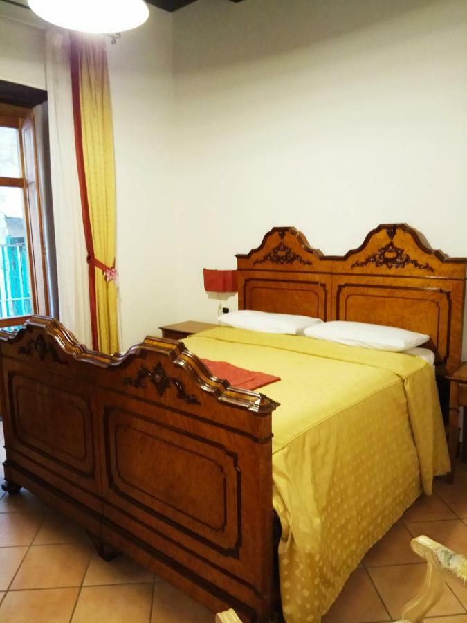 مبيت وإفطار Amalfitani Salerno Centro المظهر الخارجي الصورة